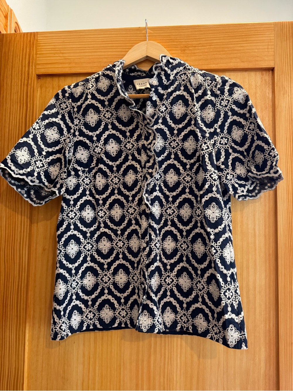 Navy & White Embroidered Patterned Short-Sleeve Shirt